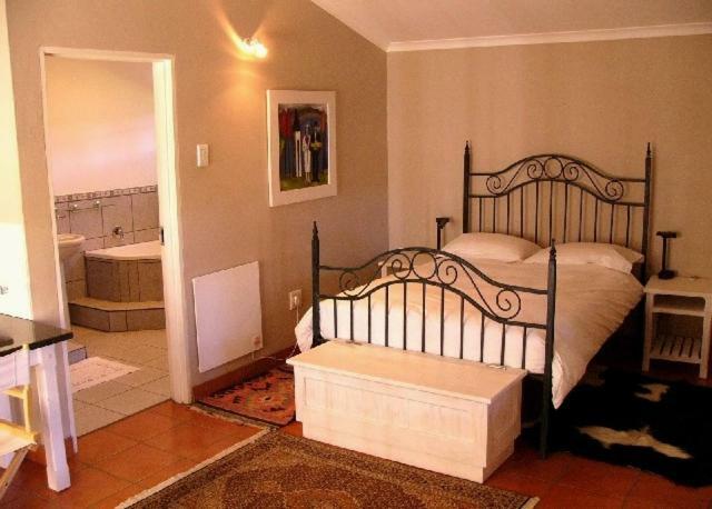 דירות האריסמית Rose Garden Manor House מראה חיצוני תמונה