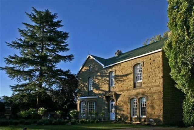 דירות האריסמית Rose Garden Manor House מראה חיצוני תמונה